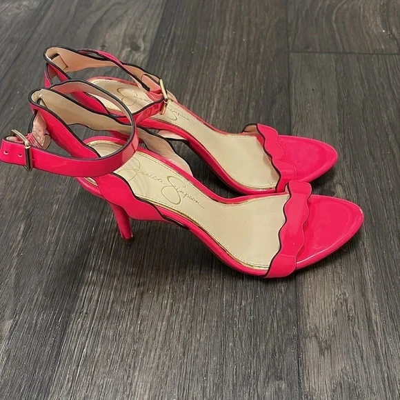 Jessica Simpson Pink Scallop Heels | Size 7M / 37 | Strappy Open Toe - Picture 9 of 12